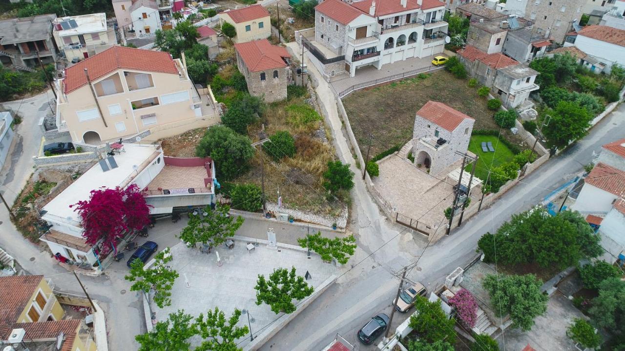 La Tore Di Montenegro Gythio Luaran gambar